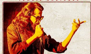 "CEM KARACA"/Melisa Aslı Pamuk: “Aralarındaki derin bağdan etkilendim”