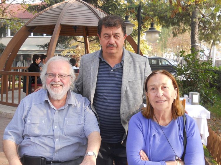 Gönlümden... "Türk'üm Özür Dilerim" İskender Öksüz Ağabey'in kitabı.
