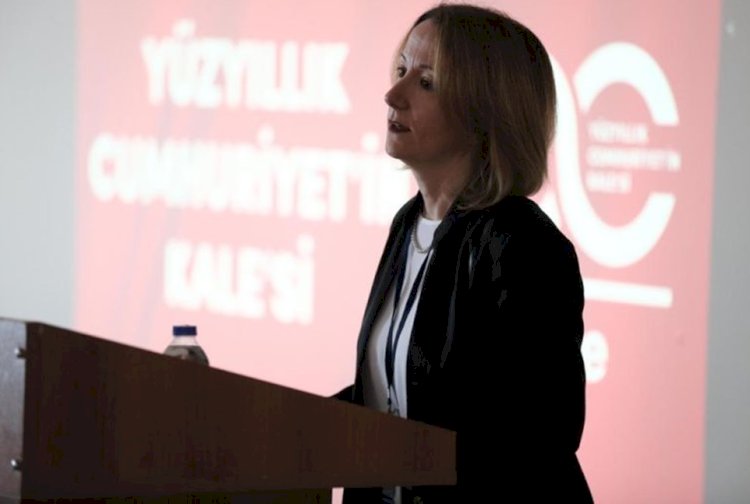 EĞİTMEN