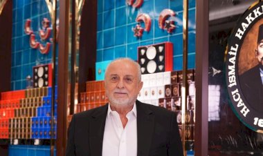 Hafız Mustafa Onursal Başkanı Avni Ongurlar’a Türkiye’nin Kültür ve Turizm Elçisi Ödülü