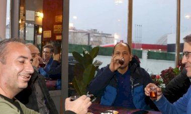 Yemek borusu kanserinin en büyük nedeni meğer bu içecekmiş! Türk bilim insanları yıllarca araştırdı