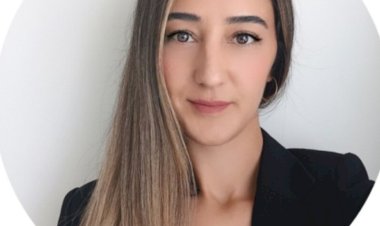 Sevindiğimizde, mutlu olduğumuzda güleriz belki sevinçten ağlarız