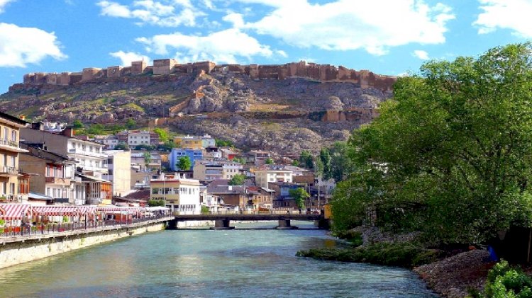 Suriyeliler fellik fellik o şehirden kaçıyor!