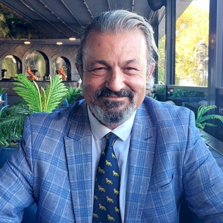 Bunu çok ciddi soruyorum. Çocukluk zamanınızda Anneniz hiç çorabınızı dikti mi?