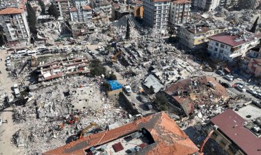 Hatay'daki sağlık krizi büyüyor: Uyuz ve bit salgını, temiz su ve hijyenik tuvalet yokluğu...