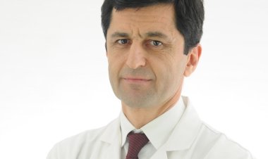 YAŞ İLERLEDİKÇE PROSTAT KANSERİ RİSKİ ARTIYOR