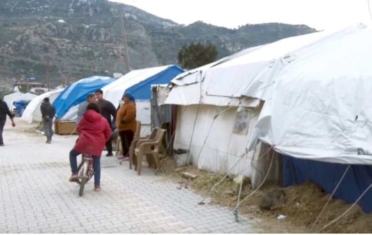 1 yıl geçti afetzedeler hâlâ çadıra mahkum