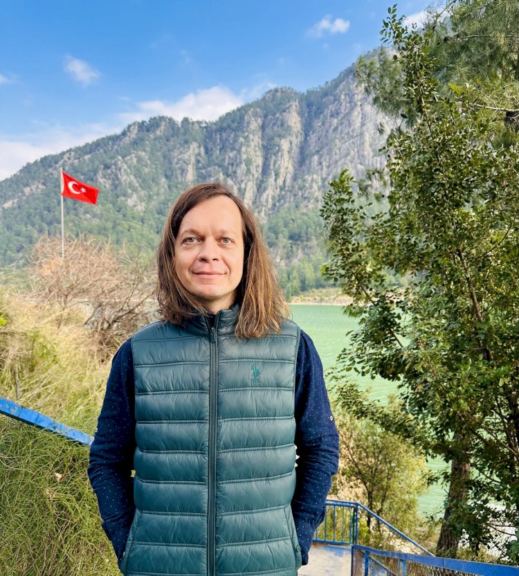 *Can Kayacılar Kimdir?