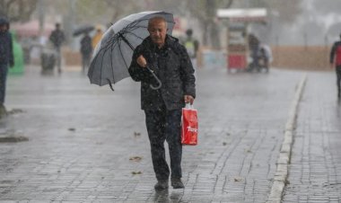 Meteoroloji saat vererek o illeri işaret etti: Gök gürültülü sağanak geliyor