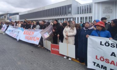 LÖSEV’Lİ AİLELER SAĞLIK BAKANINA SORDU: