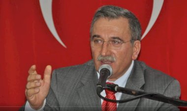 Ülkücü camianın önemli isimlerinden Prof. Dr. Hanefi Bostan vefat etti