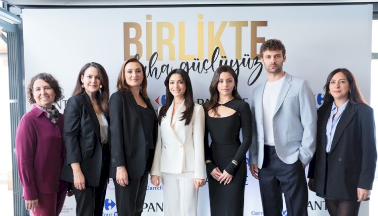 Pantene ve Pİ Kadın Kanserleri Derneği Türkiye’nin En Büyük Peruk Bağışı Projesine Devam Ediyor!