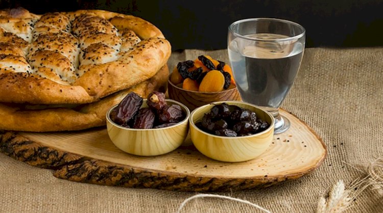 Beslenme uzmanlarından iftar ve sahur tavsiyeleri: Su tüketimine dikkat!