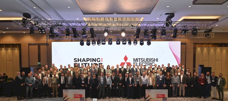 Mitsubishi Electric ezber bozan yeni M8V CNC serisini görücüye çıkardı