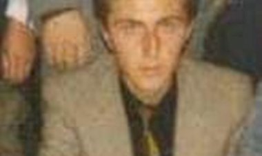 "Bana çiçek getirin, dünyanın bütün çiçeklerini buraya getirin."