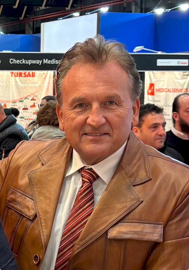 TÜRK TURİZMCİSİ HÜSEYİN BARANER’E AVRUPA’NIN EN BÜYÜK SEYAHAT ACENTESİ ŞİRKETİNDE BÜYÜK GÖREV