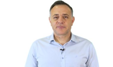 Baba sevgisi ve ilgisiyle büyümek, çocukların çok yönlü gelişimini destekliyor