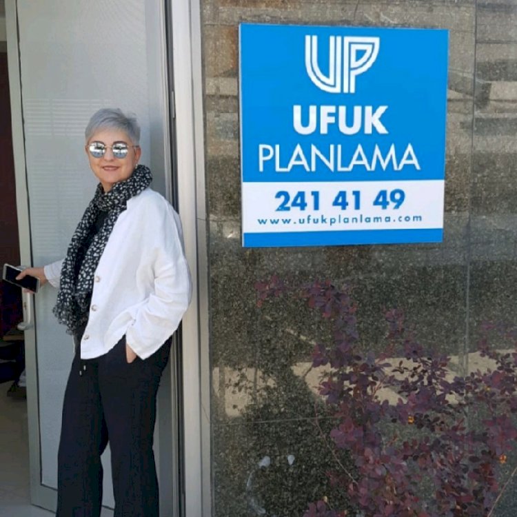 Bazı insanlar güçlü olmanın asla acı hissetmemek olduğunu düşünür.