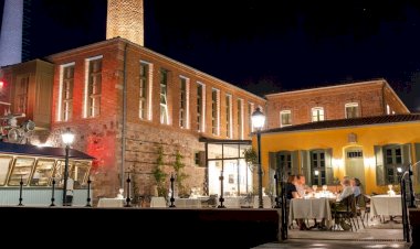Ayvalık'ın en yeni mekânı LoCanda Rahmi M. Koç Müzesi’nde kapılarını açtı