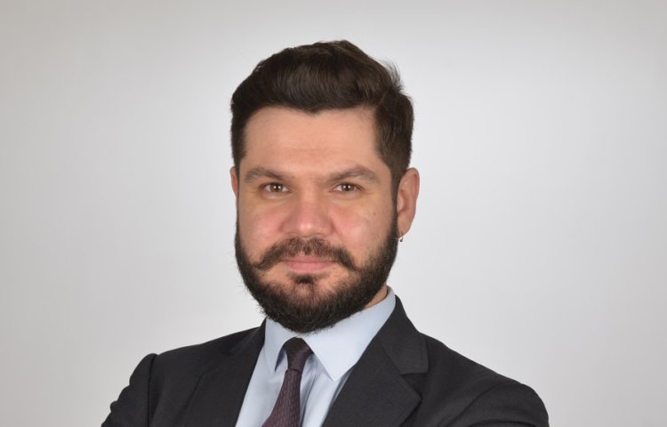 Av. Emre Avşar "Smart Trade Coin" Olayı ve Forex Dolandırıcılığı ve Hukuki Süreç Hakkında Uyardı