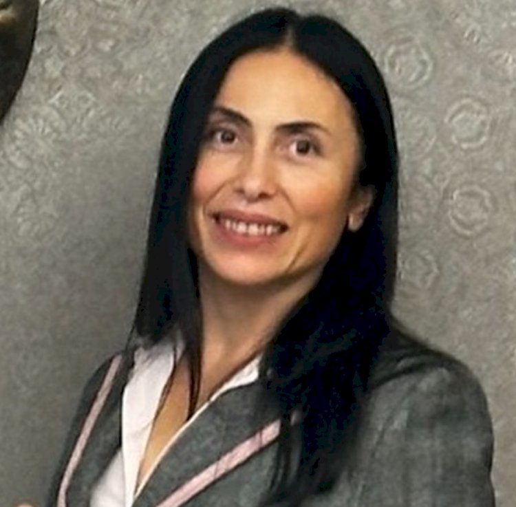 Sayın Adalet Bakanı, değerli meslektaşım,