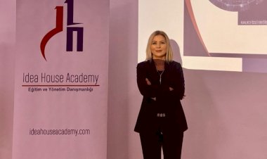TÜRKİYE'DEKİ AİLE ŞİRKETLERİNİN YÜZDE 32'Sİ İKİNCİ KUŞAĞA GEÇİYOR