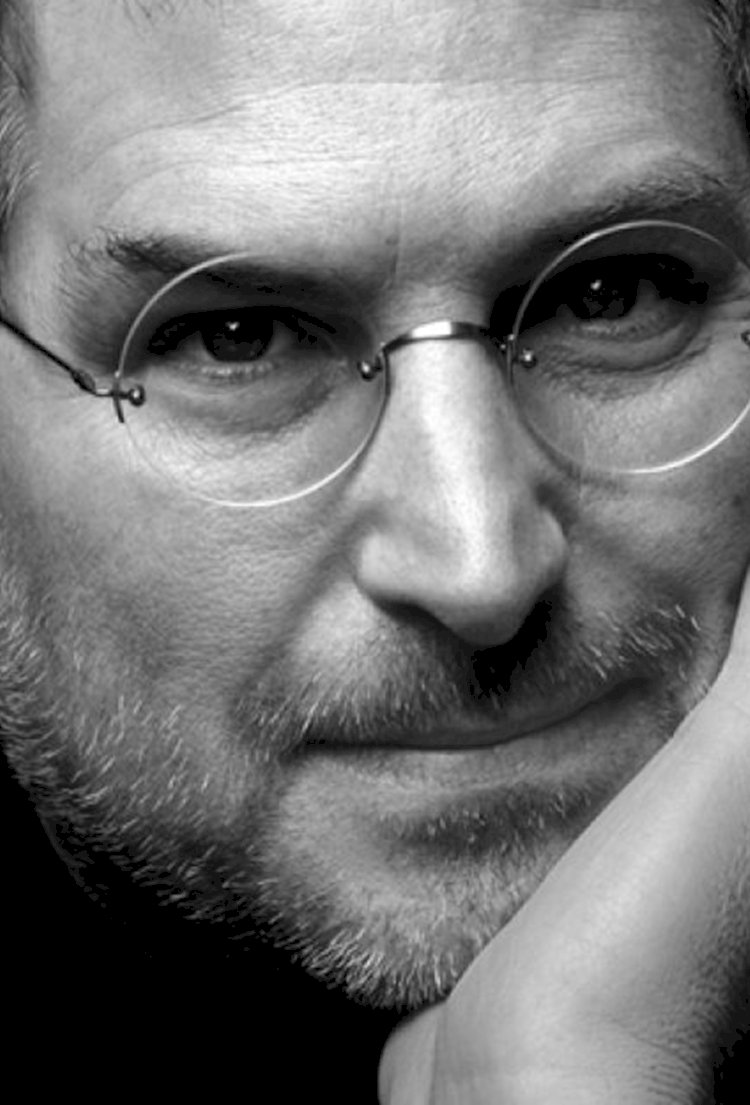 “Apple kurucu ortağı ve CEO'su, 56 yaşında ölen Steve JOBS'ın son yazısı...