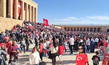 DAHİ LİDERİN DAHİCE TASARLANAN SON ISTİRAGAHATGAHI