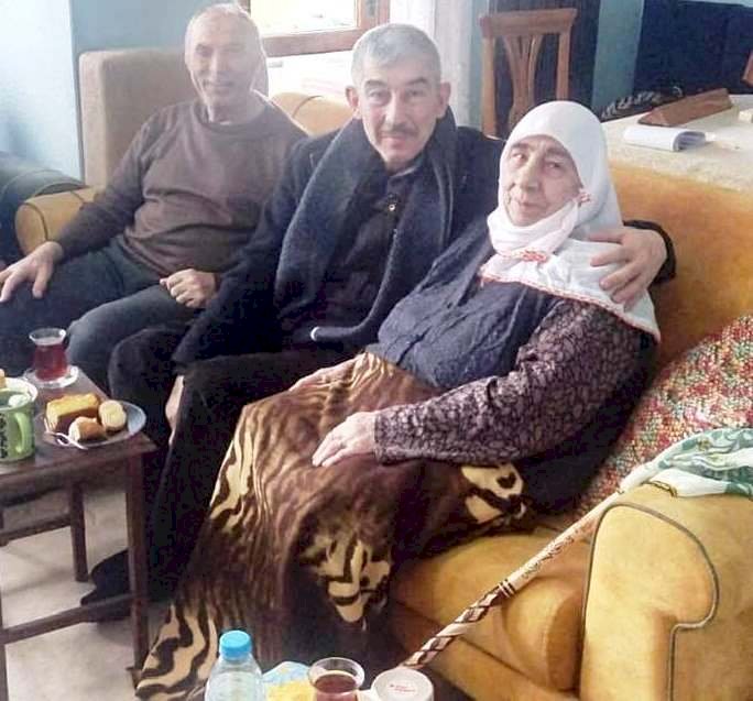 TÜRKEŞ TEYZEMİZ VEFAT ETTİ