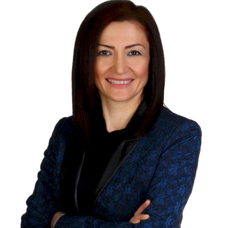 "Her Şeyi Kendiniz Yapmayın: Liderliğin Anahtarı Delegasyonda Gizli!"