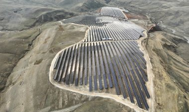İş Bankası öz tüketim amaçlı ilk güneş enerji santrali yatırımını devreye aldı