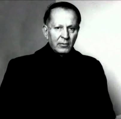 BİR BOZKURT GÖÇTÜ