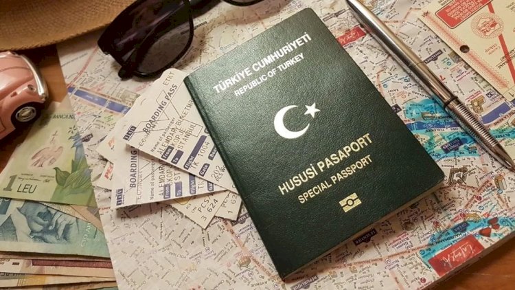 Yurt dışına çıkış daha da zorlaşıyor: Yeşil ve gri pasaport sahiplerine ön vize yolda