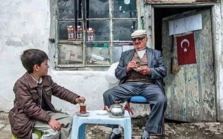Mahalle Kültürünün Sessiz Kahramanları: Bakkallar Yok Oluyor