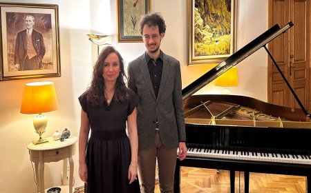 Piyanist Can Çakmur: Kariyer, Mutluluk ve Aidiyet Üzerine
