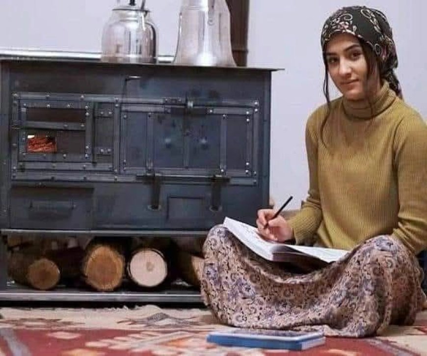 Bağrına Bastığı Öğretmenine Son Nefesinde Bile Kıyamadı