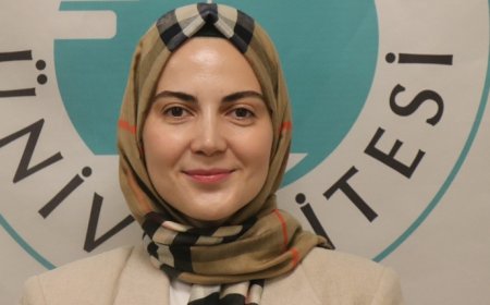Yapay Zeka Destekli Menü Planlamasında Diyetisyenlerin Rolü Önemli