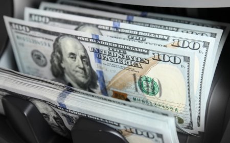 Dolar faiz artışının ardından yatay seyrediyor
