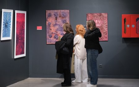 KOCAELİ’DE SANAT ZAMANA TANIKLIK EDİYOR: “30° DOĞU MERİDYENİ KOCAELİ” SERGİSİ YOĞUN İLGİYLE AÇILDI