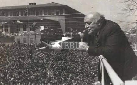 Milletin Parasını Millete Hizmete Dönüştürmenin Adı: Demirel