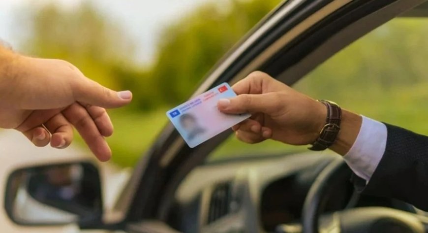 Ehliyet sahiplerini yakından ilgilendiriyor! Geri sayım başladı: 5 dakikada yapılıyor, ücret alınmıyor