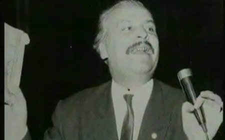 ÜLKÜCÜ GAZETECİ ŞEHİT İLHAN EGEMEN DARENDELİOĞLU: (d. 1921 - ö. 19 KASIM 1979)