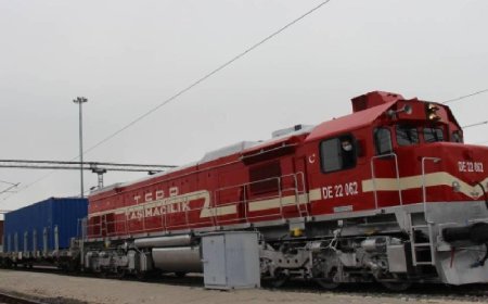 Sayıştay raporu TCDD’deki ihmali ortaya çıkardı: Binlerce vagon yıllardır atıl, makinistlerin yükü ağırlaştı