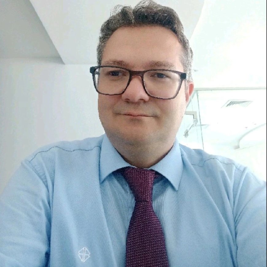 Seçkin Asal, PhD programında gayrimenkul piyasalarını değerlendirdi