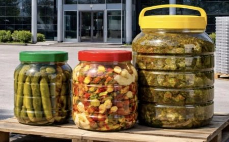 İzmir’de NAM-PET’ten ihracata uygun plastik kavanoz üretimi