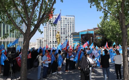 Küçükçekmece’de Uygurlardan Çin Başkonsolosluğu açıklamasına protesto