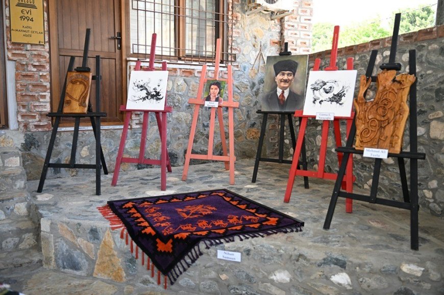 Tahtakuşlar’da 35. Yıl Sanat Buluşması: Uluslararası Karma Sergi Açıldı