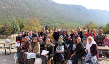 "Hijyen Sağlıktır" Projesi Kırsal Bölgeden 2 Bin Kadına Ulaştı