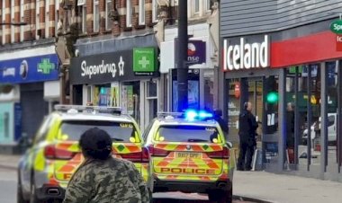 Londra'nın güneyinde 'terör bağlantılı' bıçaklı saldırıda 2 kişi yaralandı, saldırgan polis tarafından öldürüldü