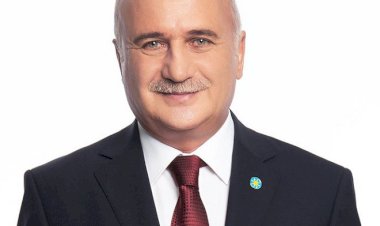 CAMİLER, VAKIFLAR VE KIZILAY'A YARDIMLAR 